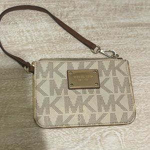 Michael Kors wristlet